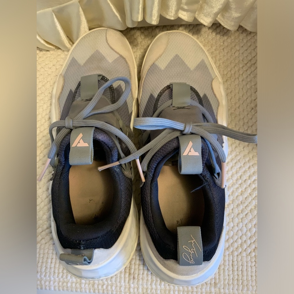 ADIDAS TRAE YOUNG 1 - Picture 8 of 9